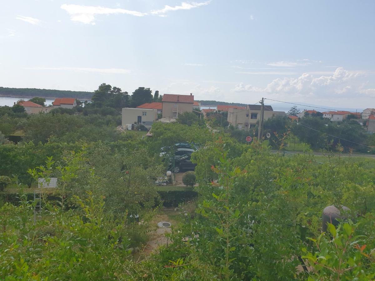 Apartments Slavica Rab Town Ngoại thất bức ảnh