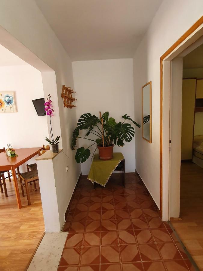 Apartments Slavica Rab Town Ngoại thất bức ảnh