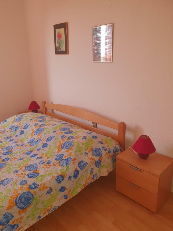 Apartments Slavica Rab Town Ngoại thất bức ảnh