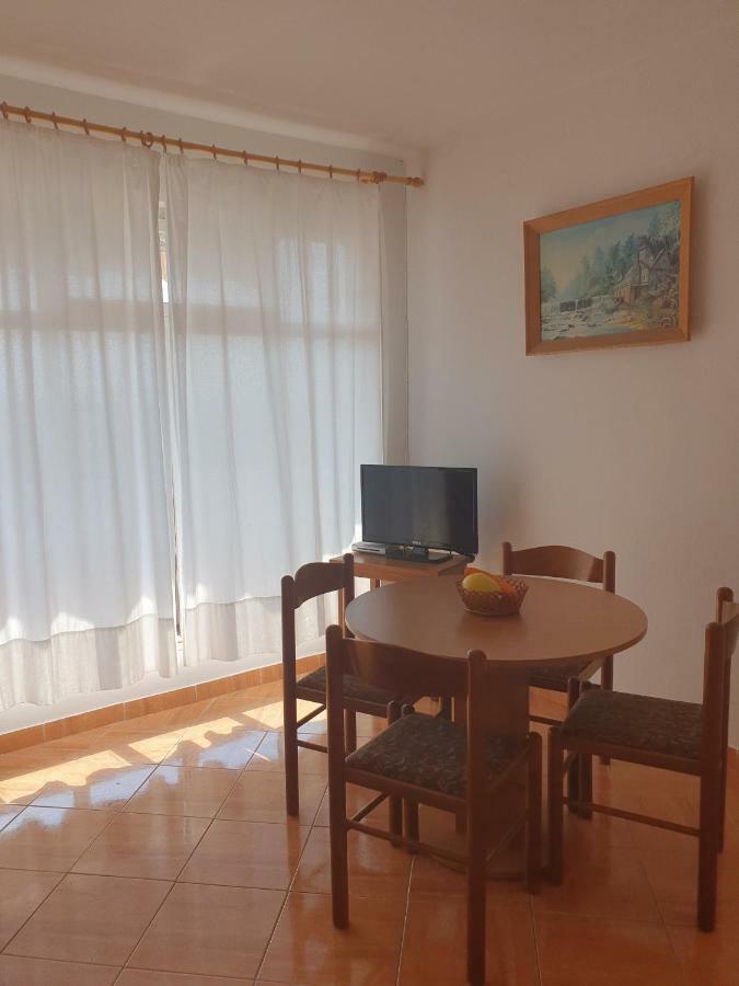 Apartments Slavica Rab Town Ngoại thất bức ảnh